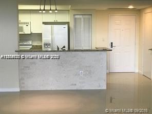 TURNBERRY ON THE GREEN CO - Residential Lease