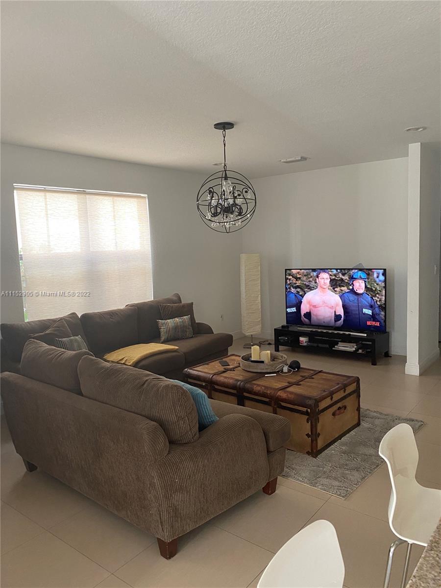 FONTAINEBLEAU WEST NORTH - Residential