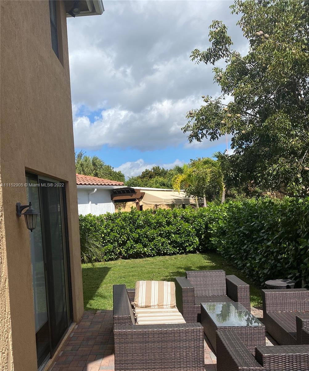 FONTAINEBLEAU WEST NORTH - Residential