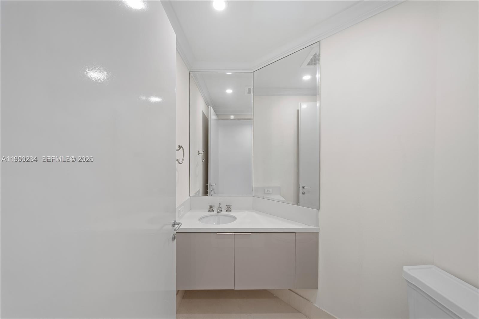 PALAZZO DEL MARE AT FISHER - Residential