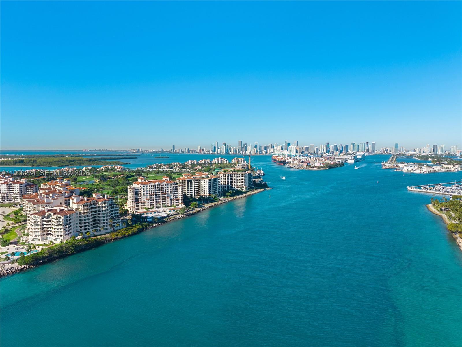 PALAZZO DEL MARE AT FISHER - Residential