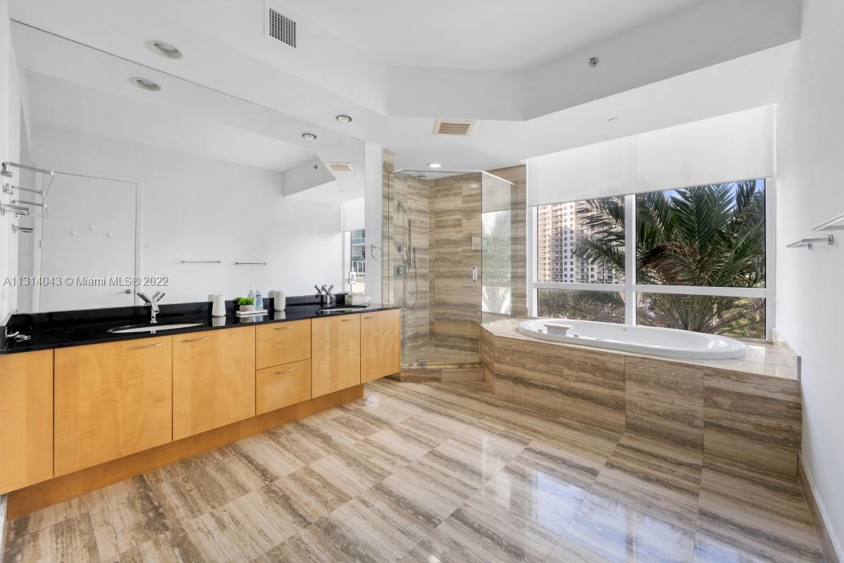 TDR TOWER III CONDO - Residential Lease