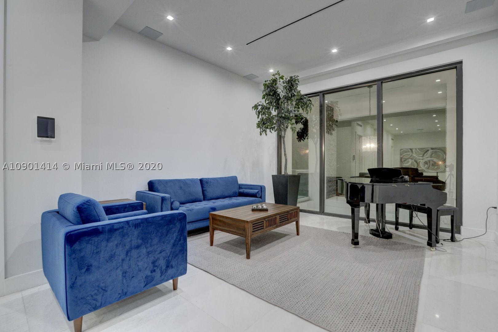 SEA ISLAND - Residential