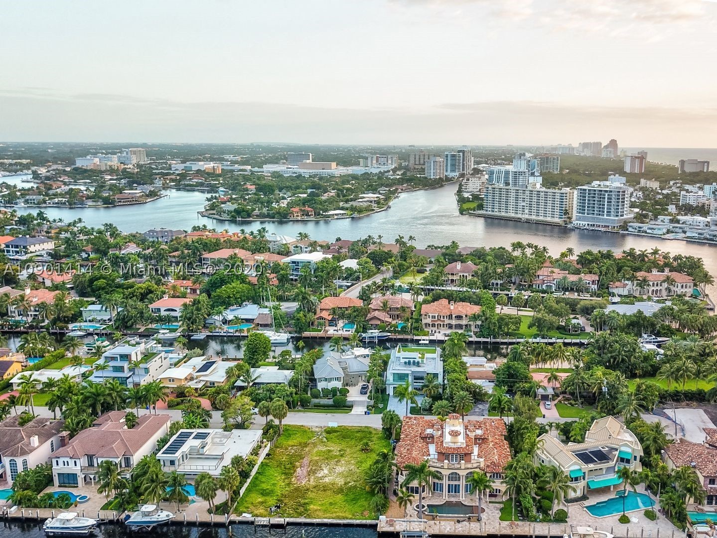 SEA ISLAND - Residential