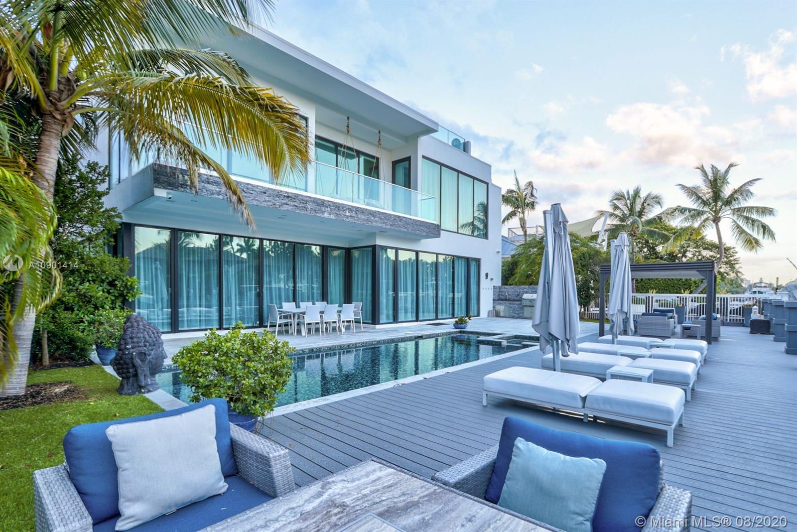 SEA ISLAND - Residential