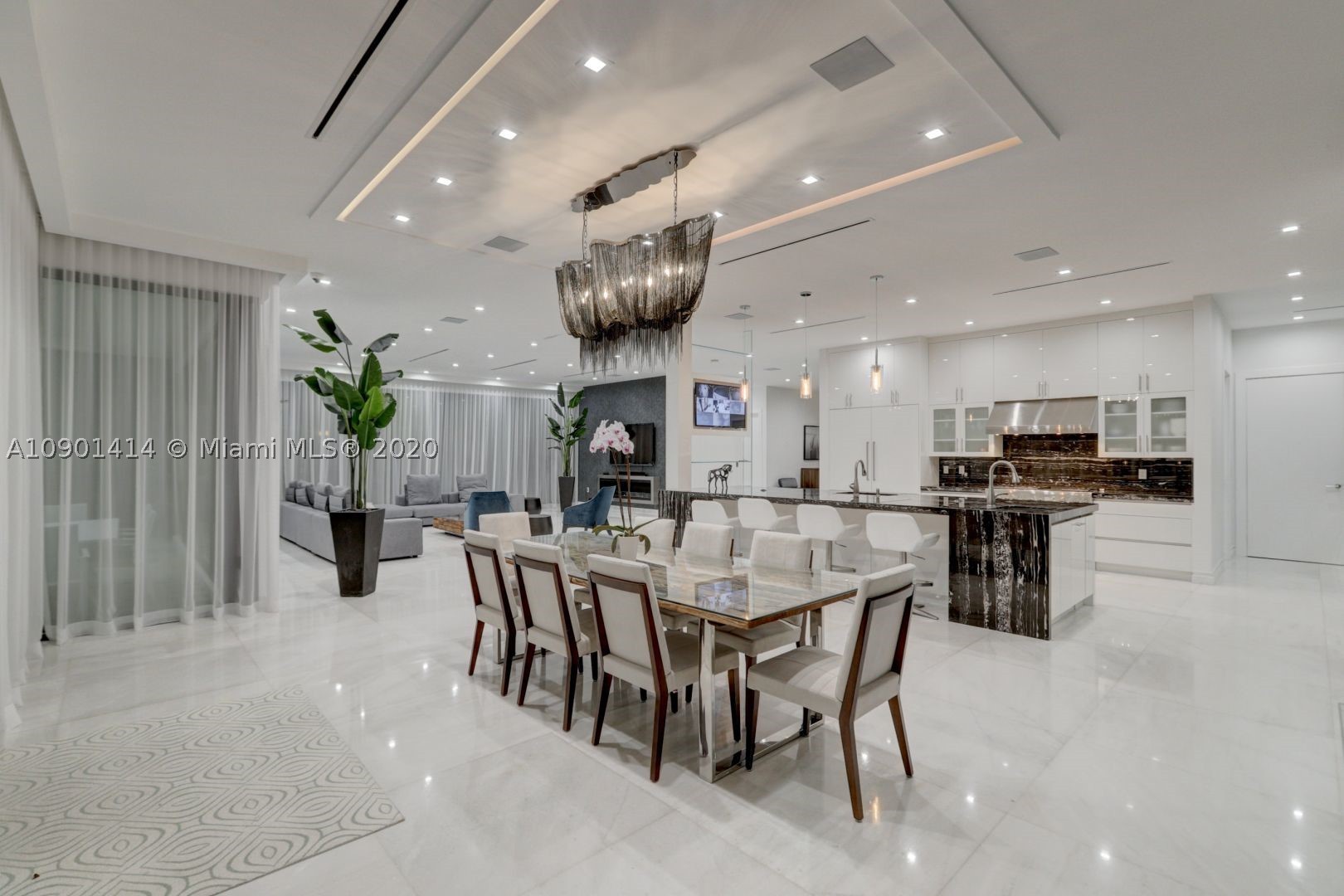 SEA ISLAND - Residential