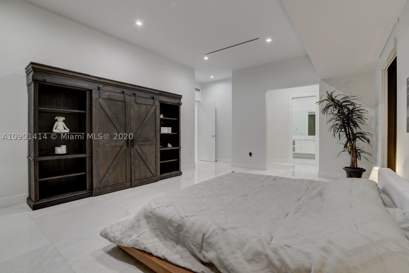 SEA ISLAND - Residential