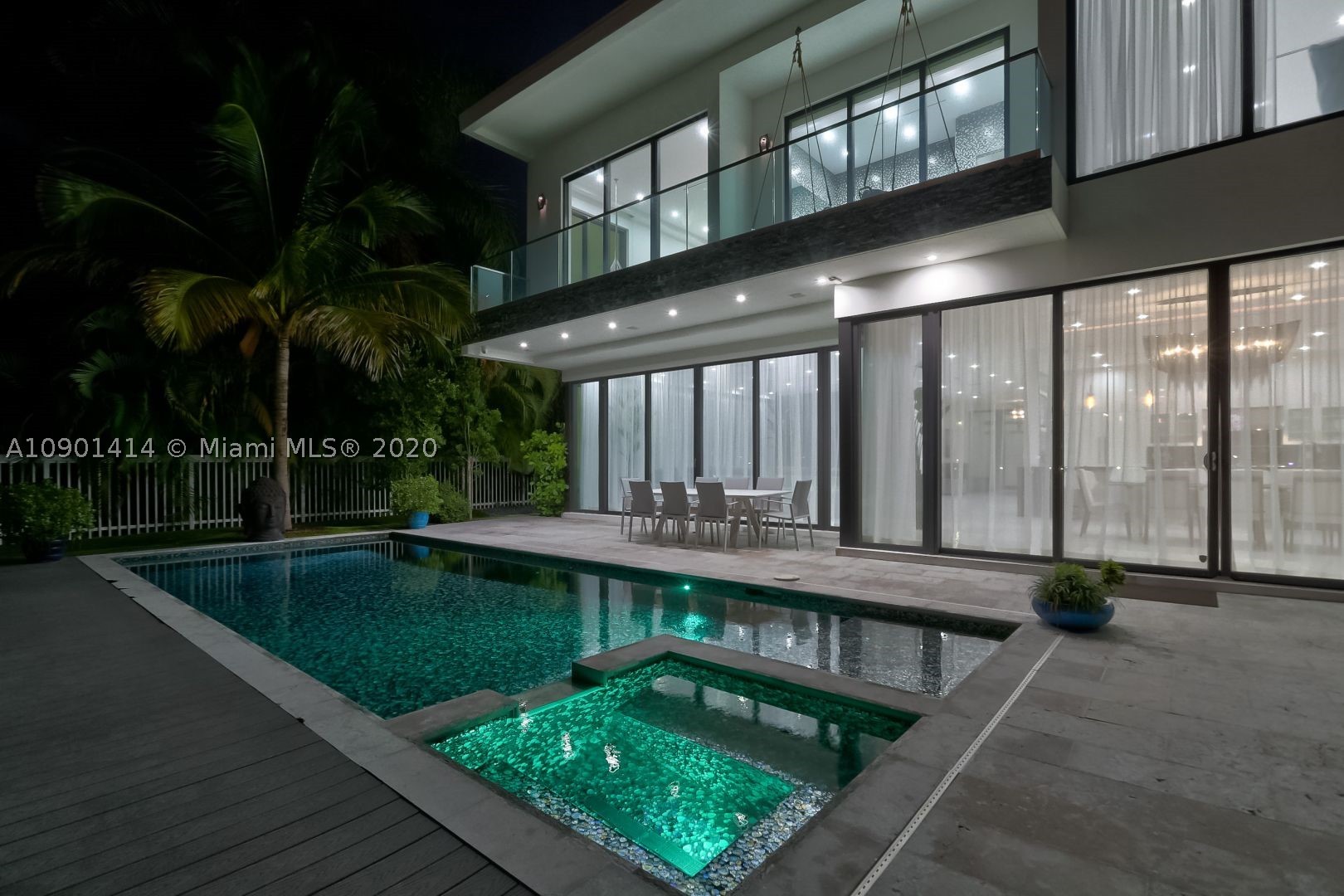 SEA ISLAND - Residential
