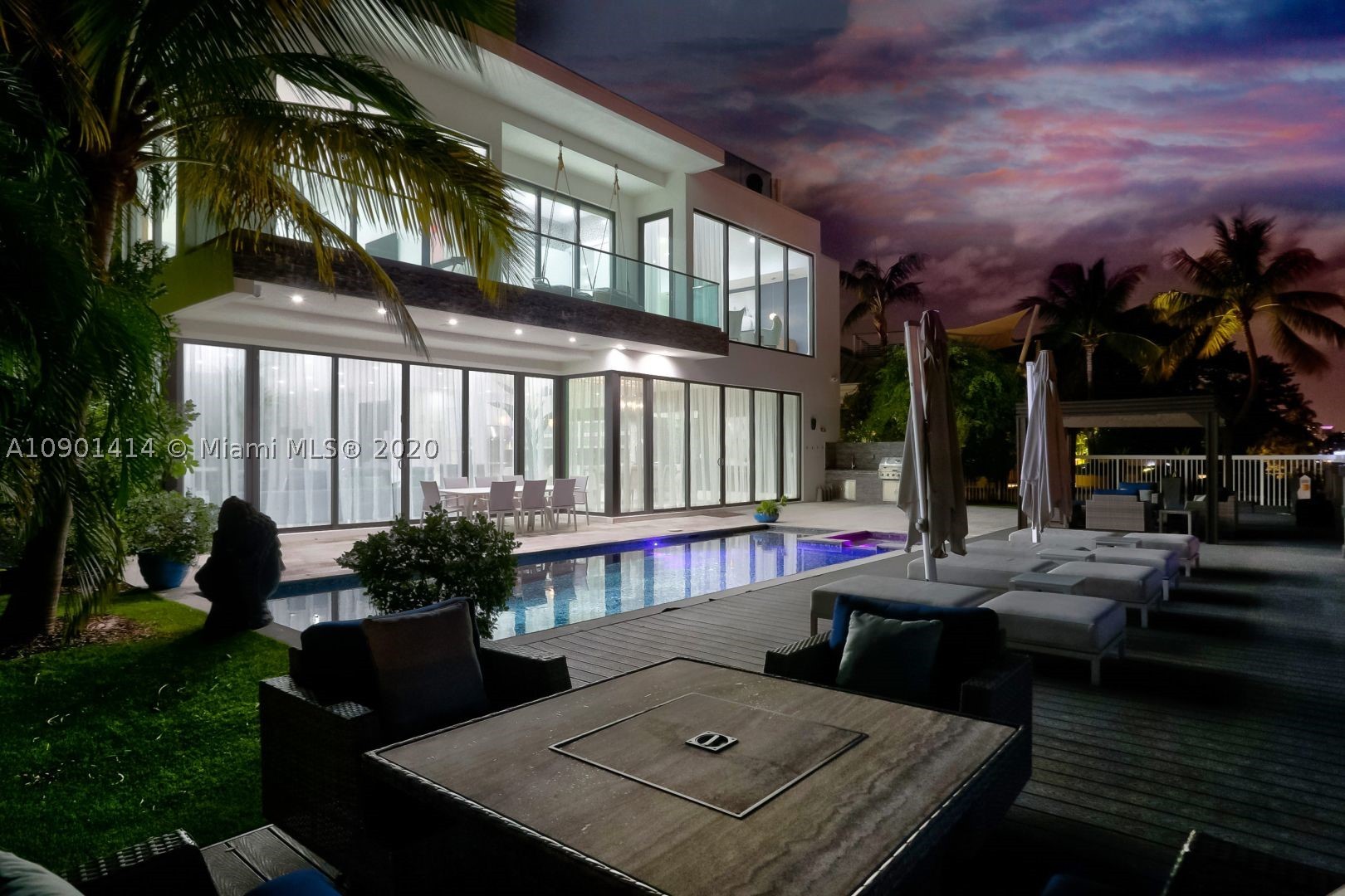 SEA ISLAND - Residential