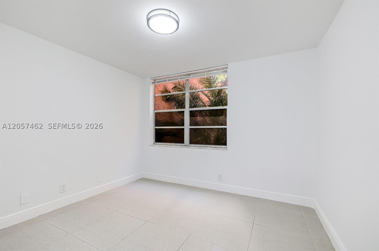 ORCHID TREE CONDO ONE - Residential