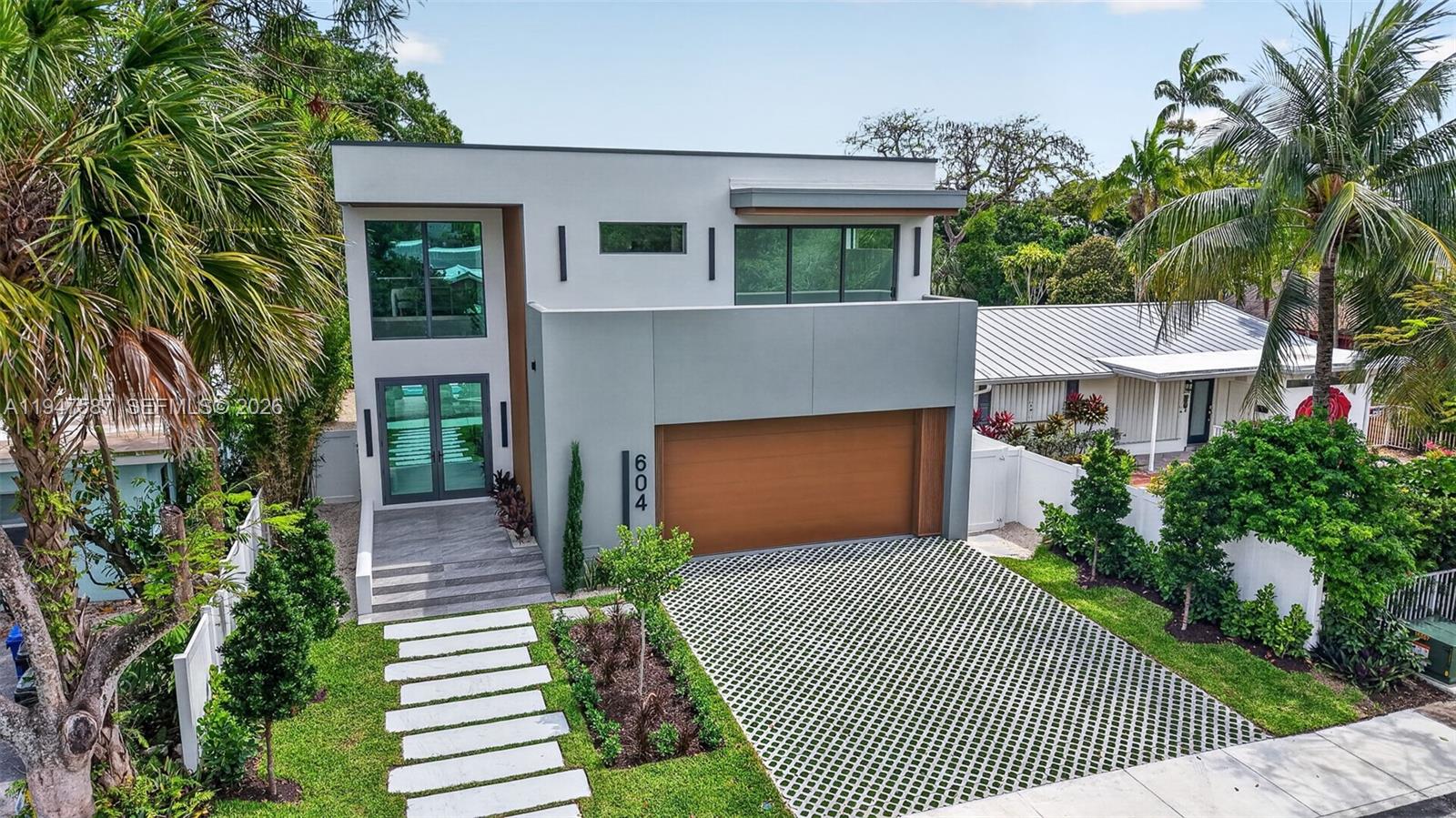 PINEWOOD PLACE RESUB PT - Residential