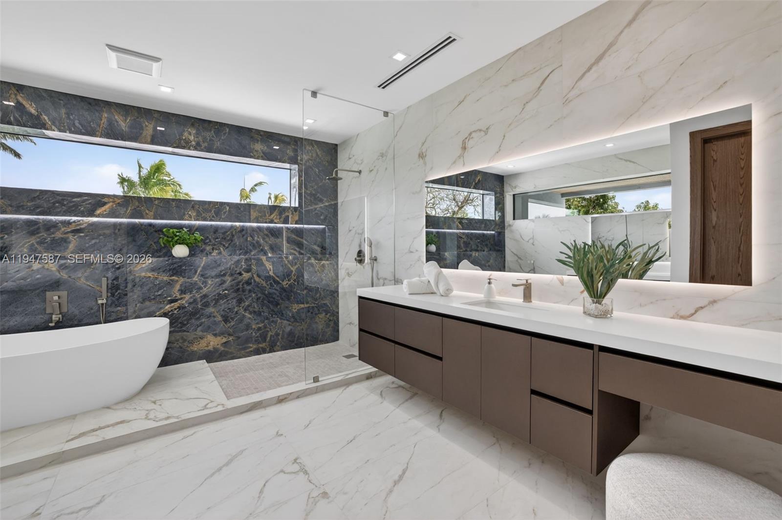 PINEWOOD PLACE RESUB PT - Residential