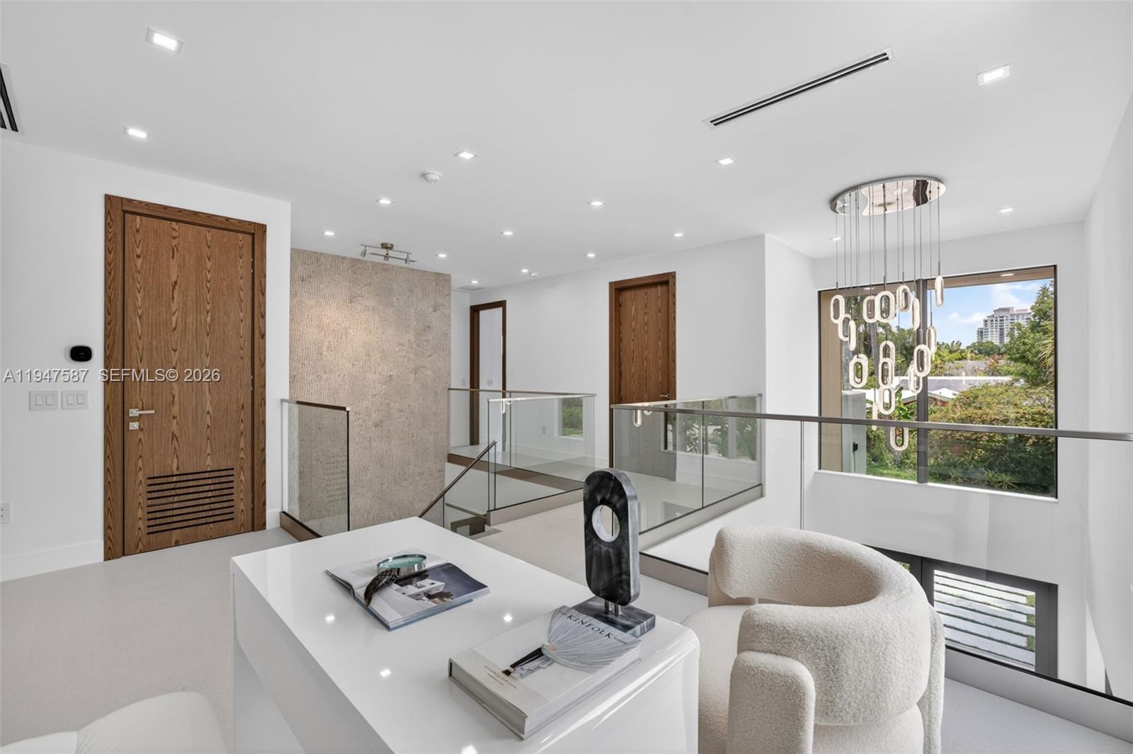 PINEWOOD PLACE RESUB PT - Residential