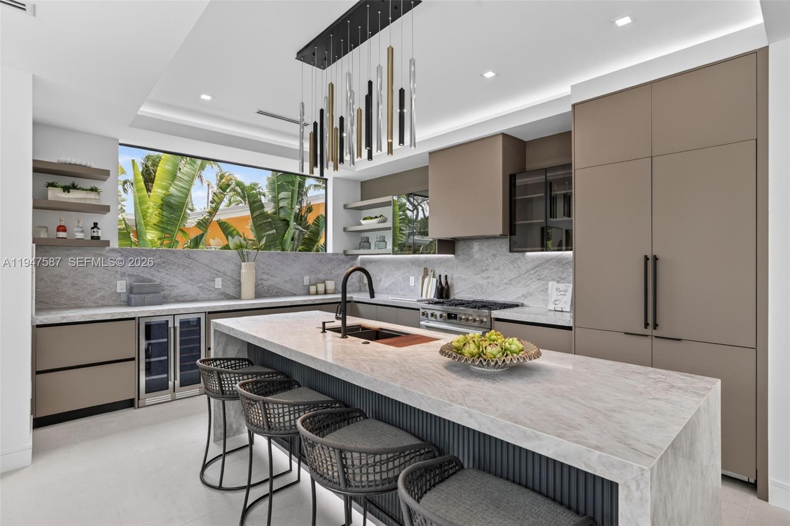 PINEWOOD PLACE RESUB PT - Residential