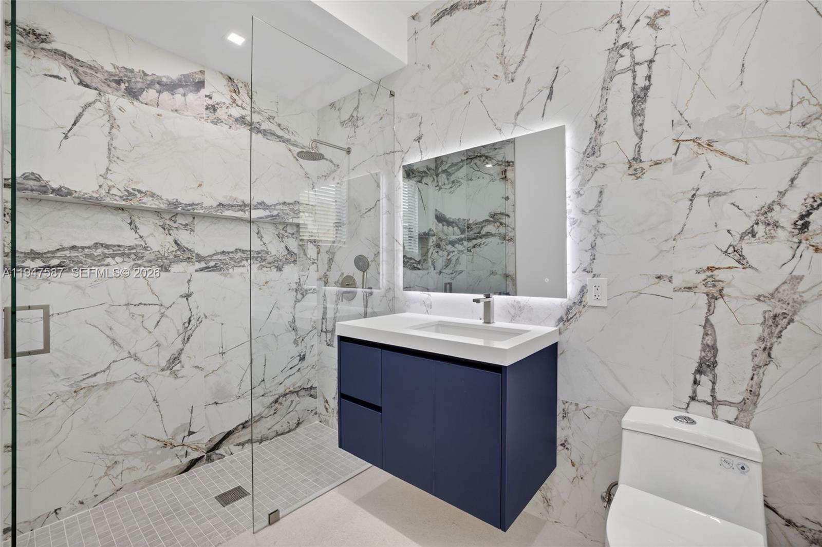 PINEWOOD PLACE RESUB PT - Residential