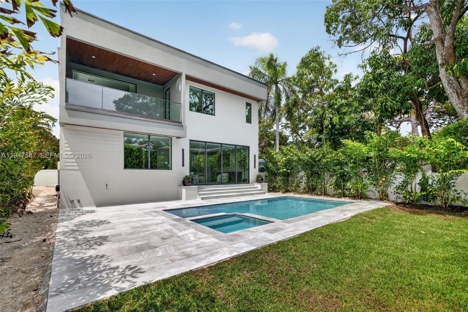 PINEWOOD PLACE RESUB PT - Residential