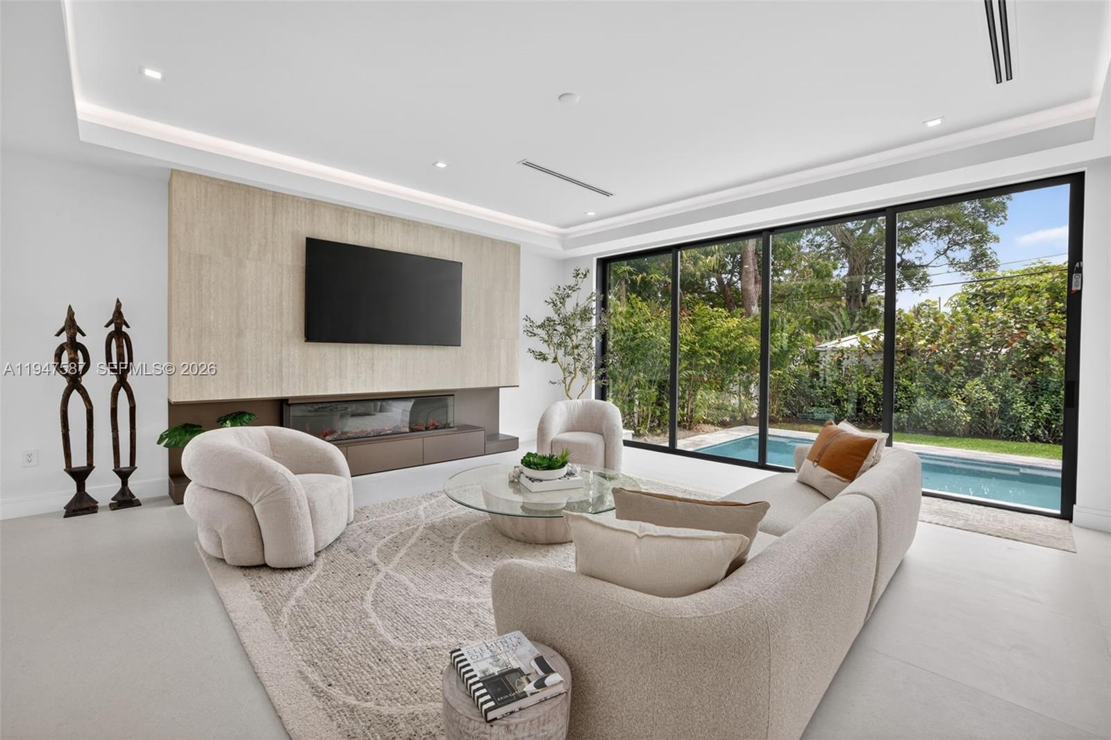 PINEWOOD PLACE RESUB PT - Residential