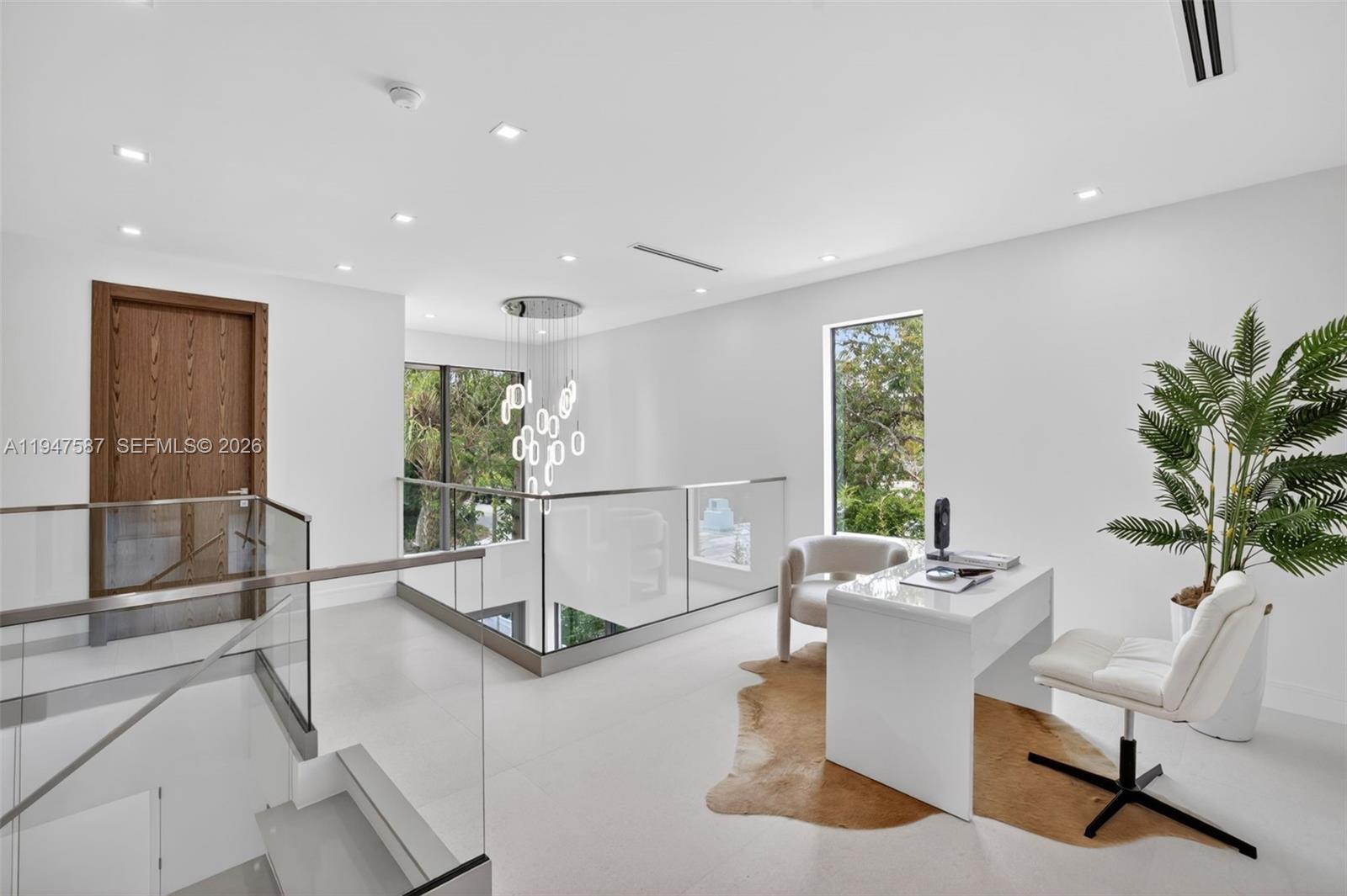PINEWOOD PLACE RESUB PT - Residential