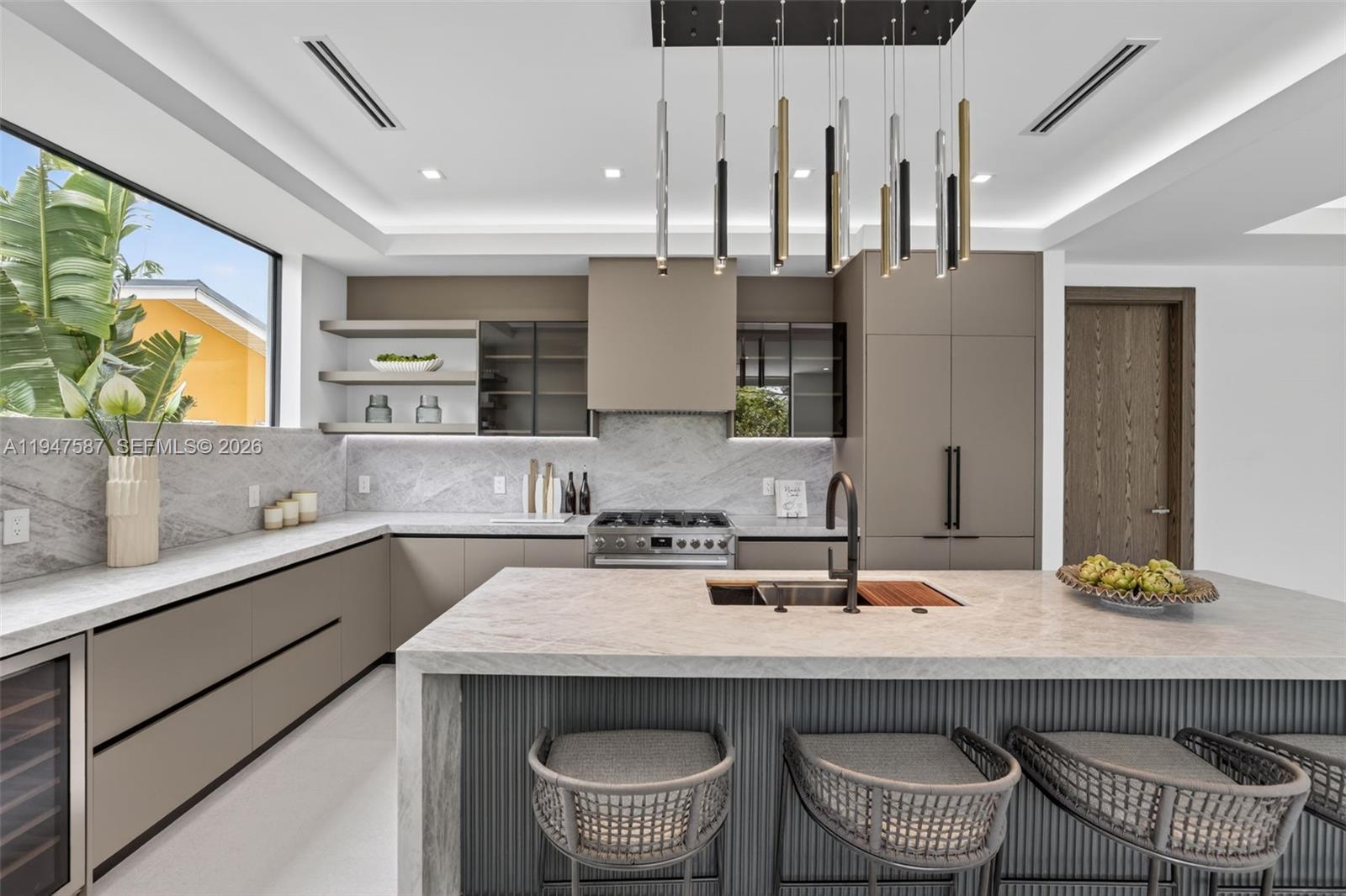 PINEWOOD PLACE RESUB PT - Residential