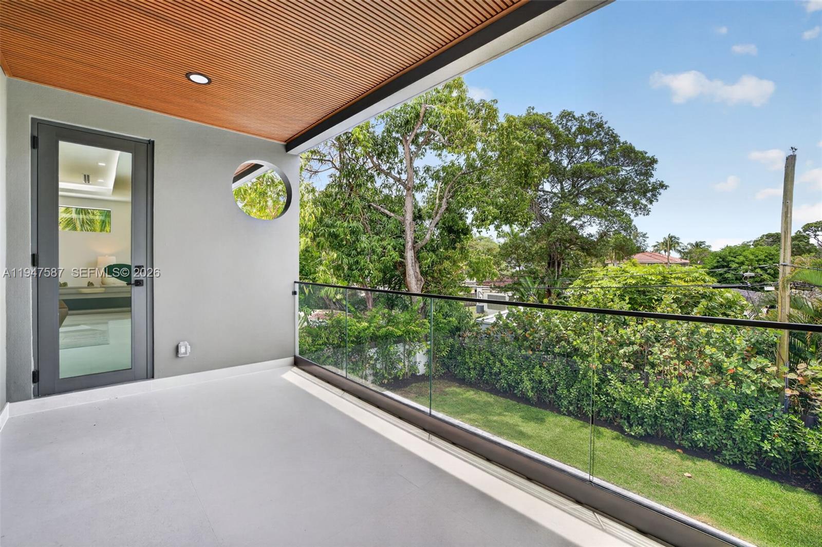 PINEWOOD PLACE RESUB PT - Residential
