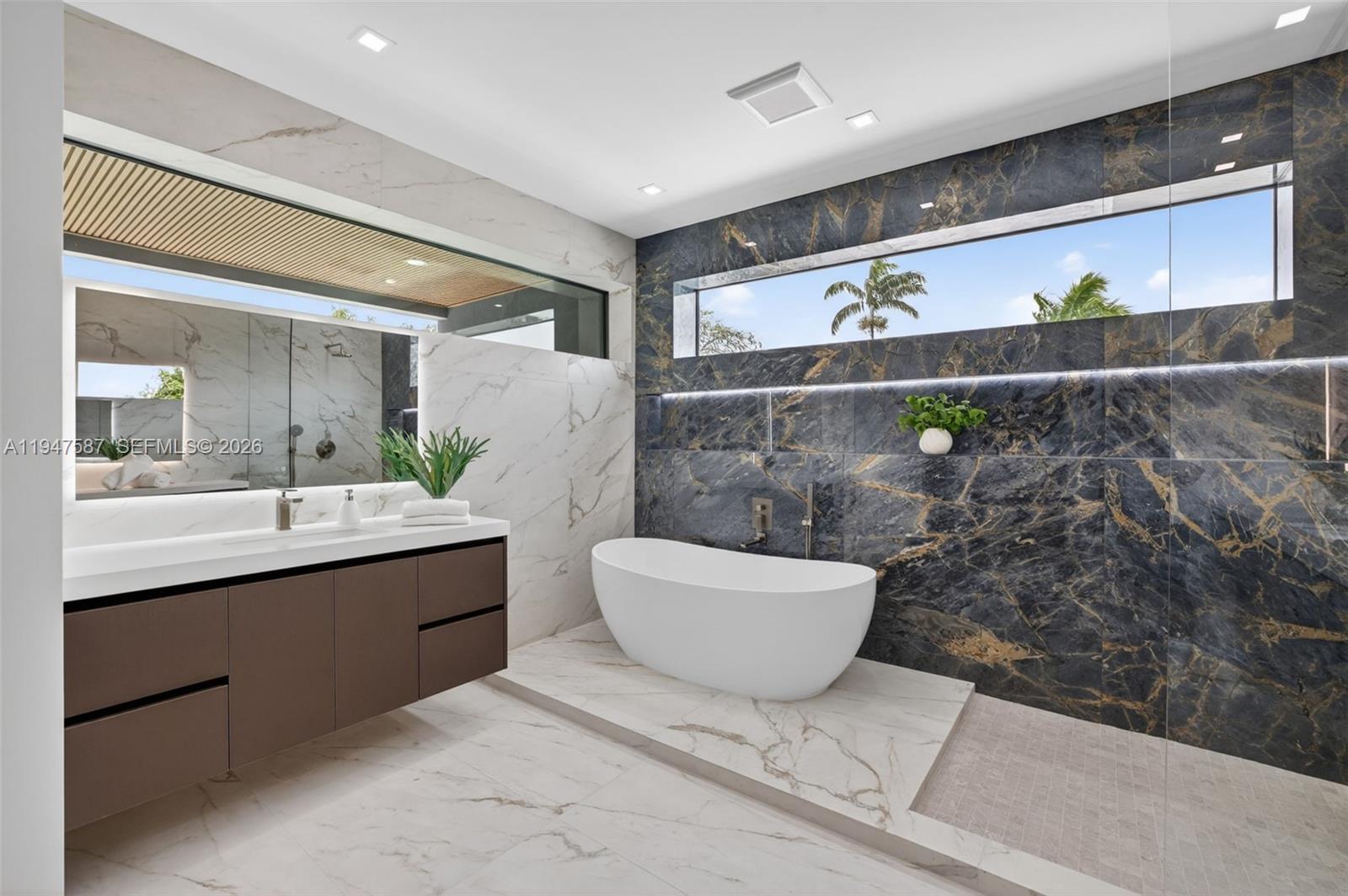 PINEWOOD PLACE RESUB PT - Residential