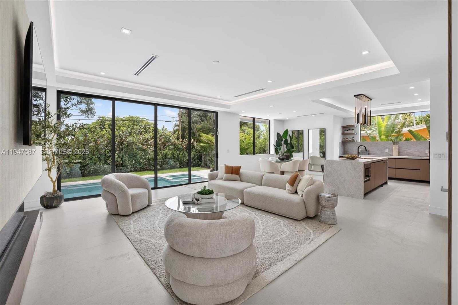 PINEWOOD PLACE RESUB PT - Residential