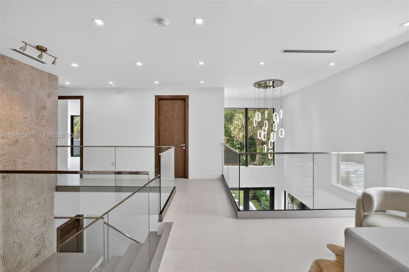 PINEWOOD PLACE RESUB PT - Residential
