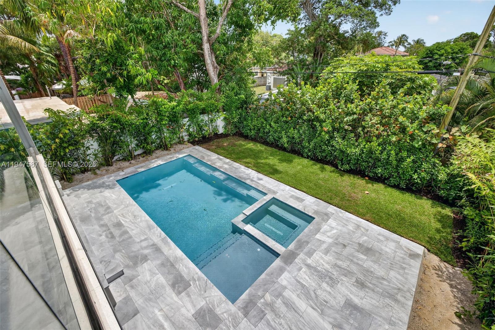 PINEWOOD PLACE RESUB PT - Residential