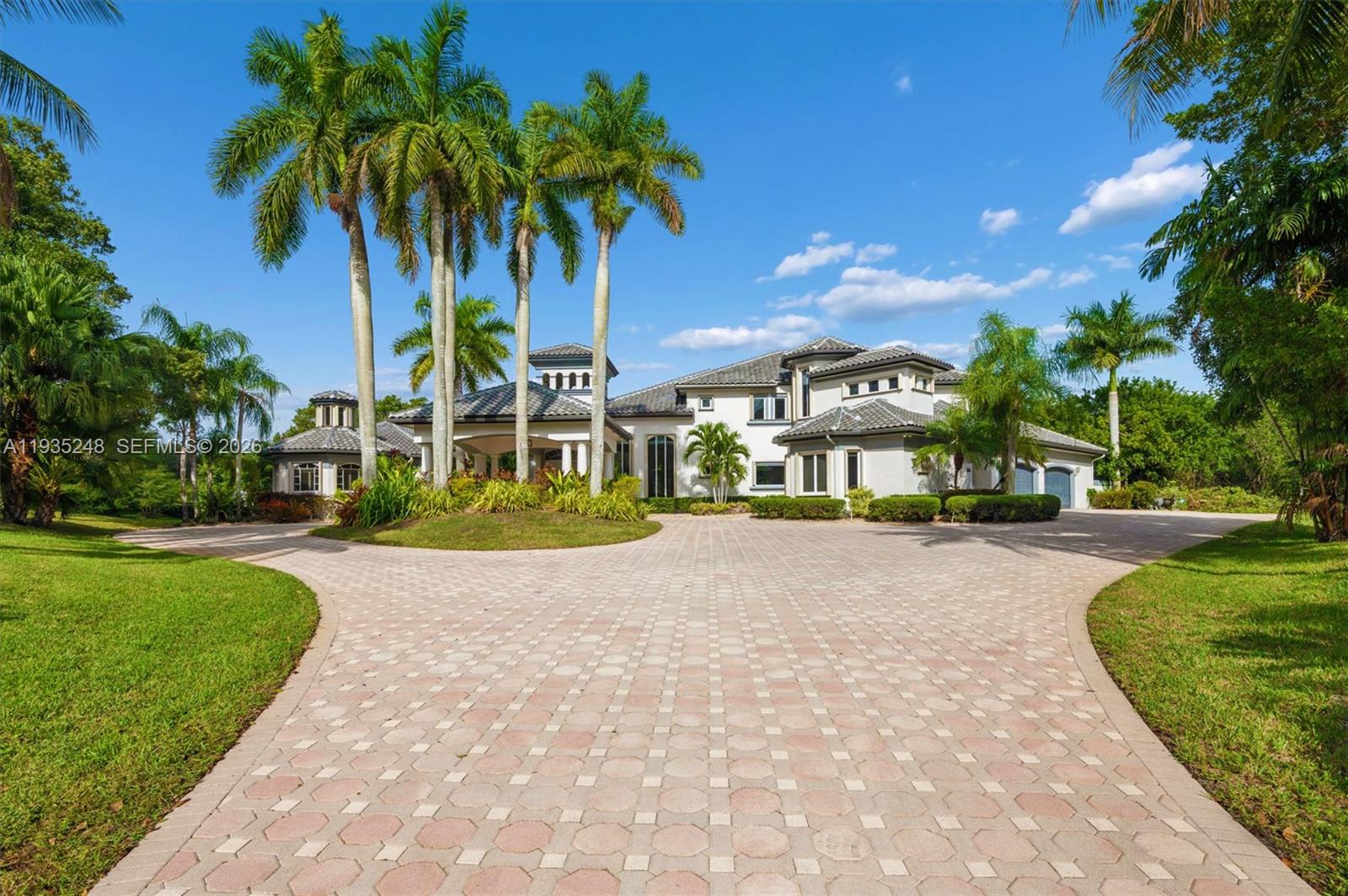 WINDMILL RANCH ESTATES - Residential