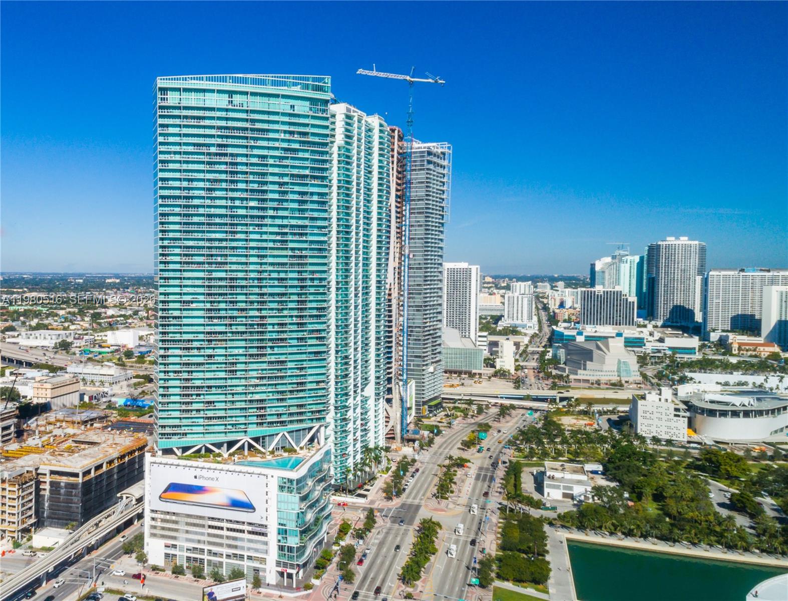 MARINABLUE CONDO - Residential