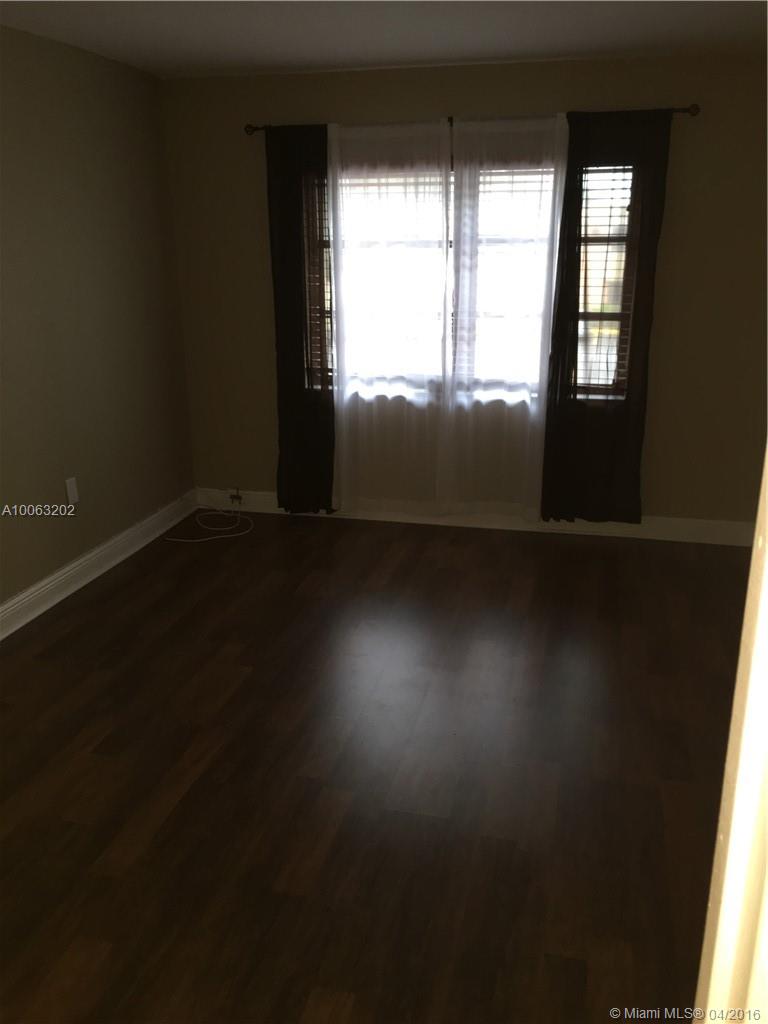 Venetian Palms Condo - Residential Lease