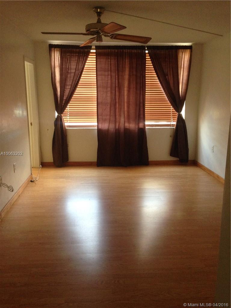 Venetian Palms Condo - Residential Lease
