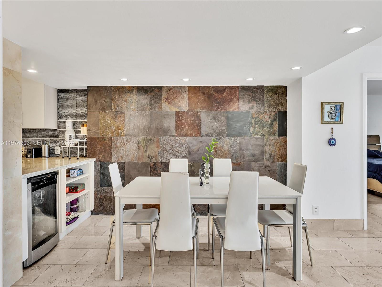 CORONADO CONDO- TOWER II - Residential
