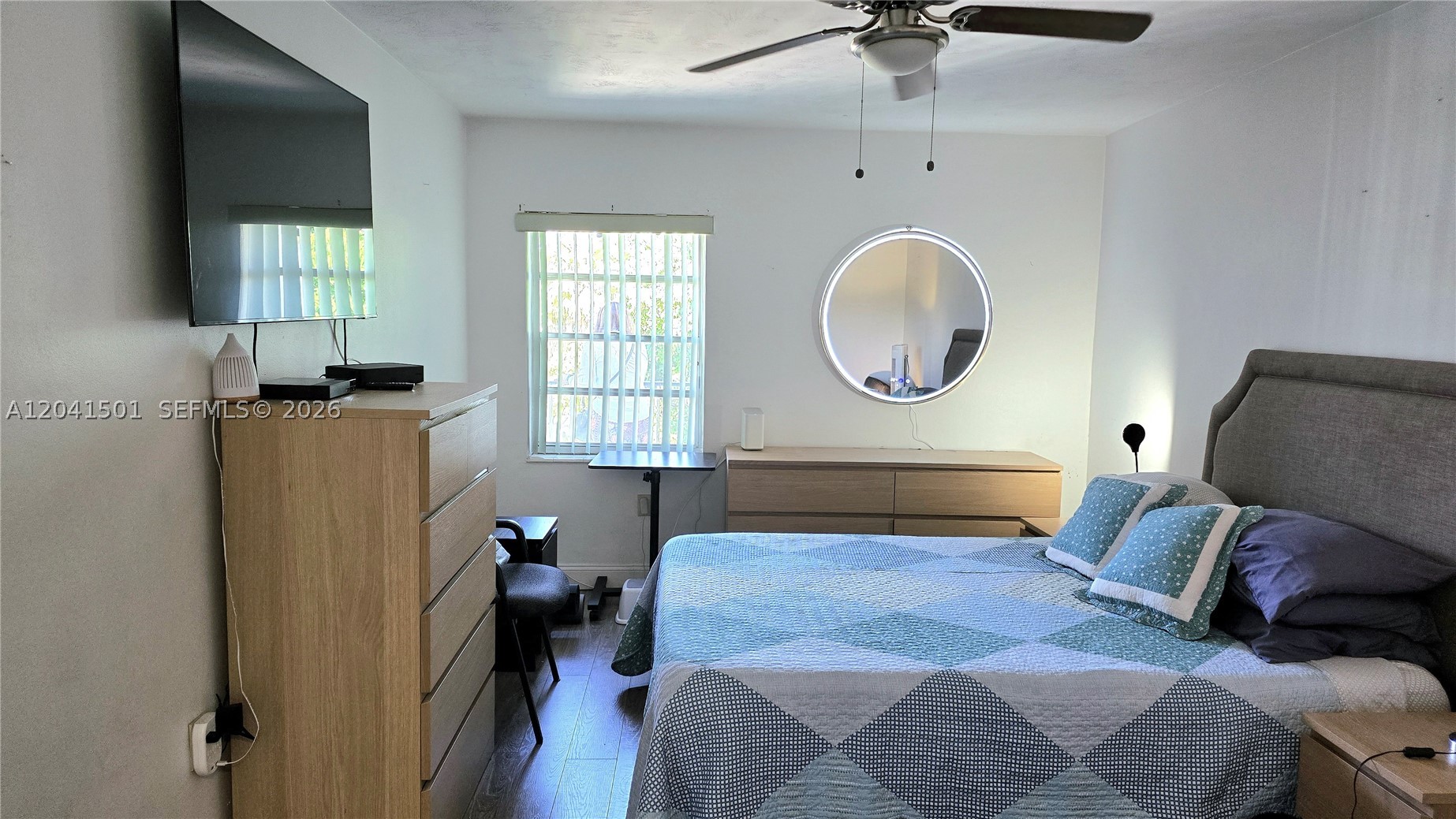 WOODSIDE IN KENDALL CONDO - Residential