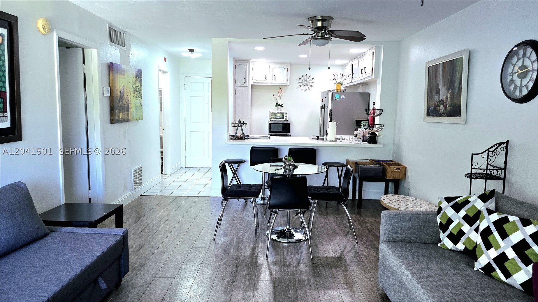 WOODSIDE IN KENDALL CONDO - Residential