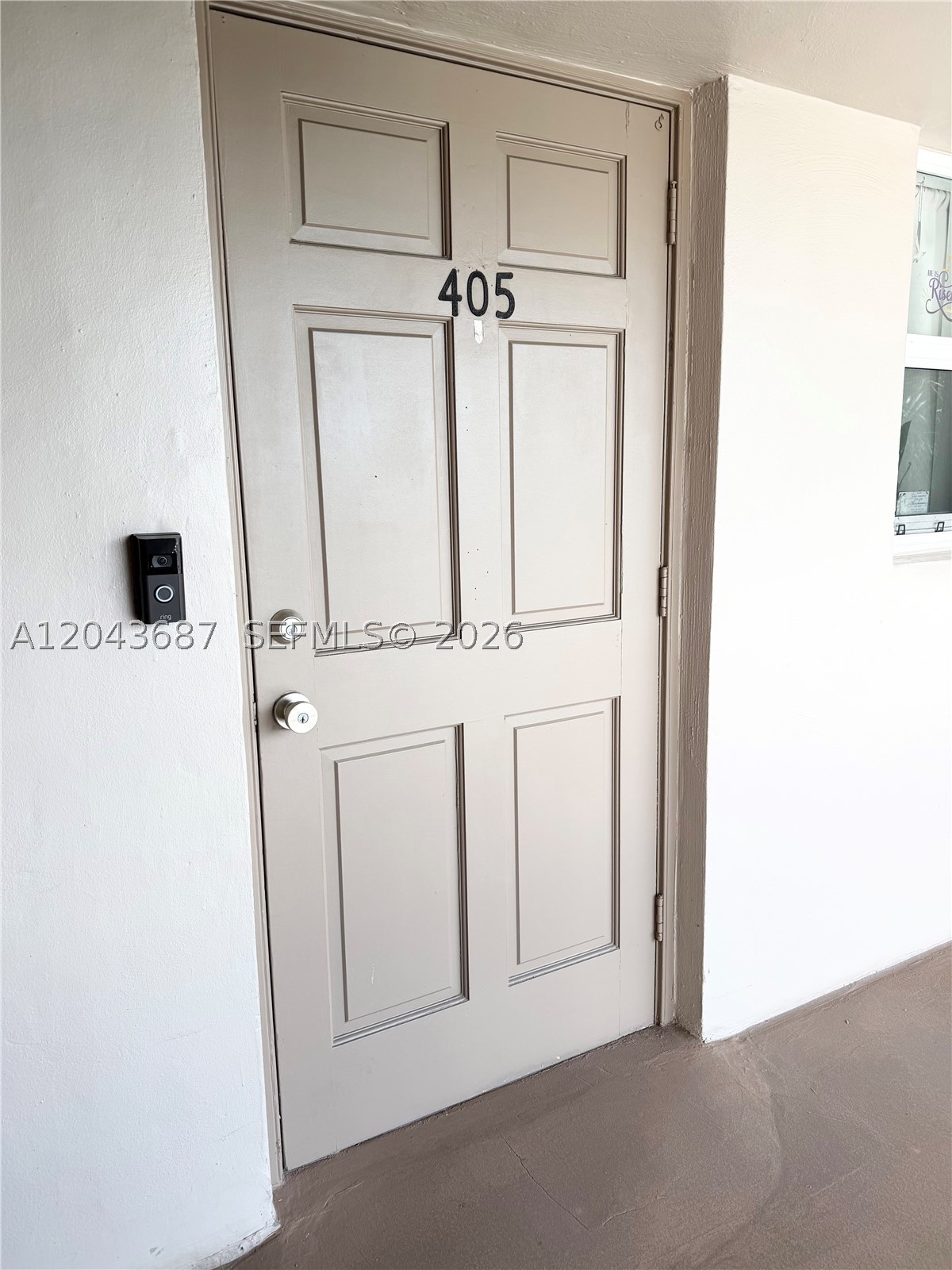 ARROWHEAD CONDO NO VIII - Residential
