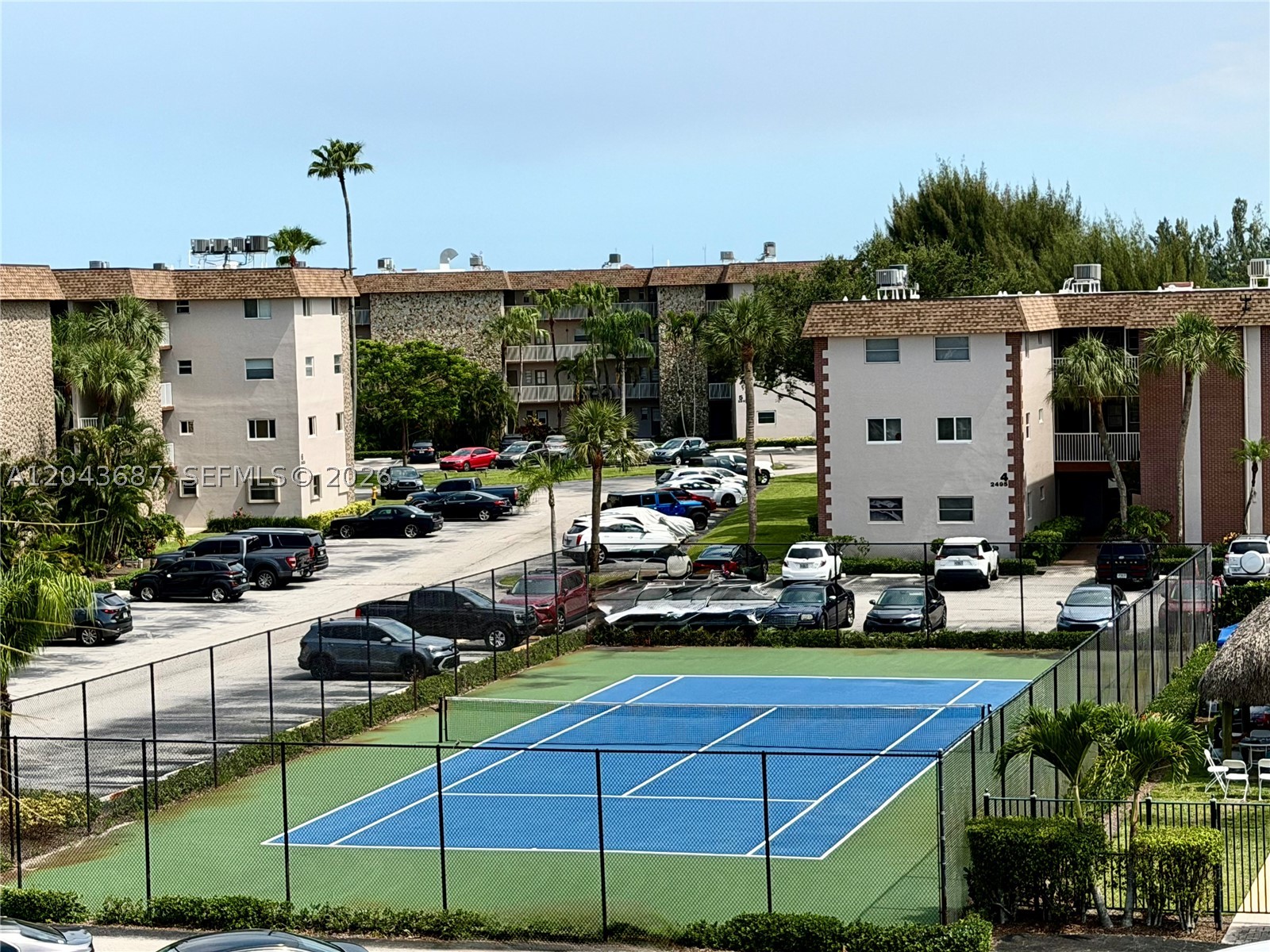 Wonderful opportunity to own a spacious 1 bed, 1.5 bath condo in Arrowhead. Impact windows, porcelain floors, updated bathrooms. A well-designed layout and is an ideal choice for first-time homebuyers, investors, or students. Enjoy true South Florida living with resort-style amenities including a swimming pool, clubhouse, hot tub, tennis courts, and a BBQ/picnic area. LOCATION LOCATION !!! You'll be minutes from NSU, Broward College, FAU. Easy access to major highways like I-595 and the Florida Turnpike. Minutes away from  multiple shopping centers. Don't miss this chance. Unit includes storage unit and water is covered by the association. VERY IMPORTANT-650 minimum credit score required by association.
Driving Directions:
I-595 to University Dr. south to Nova Dr. west to complex on the south side.
