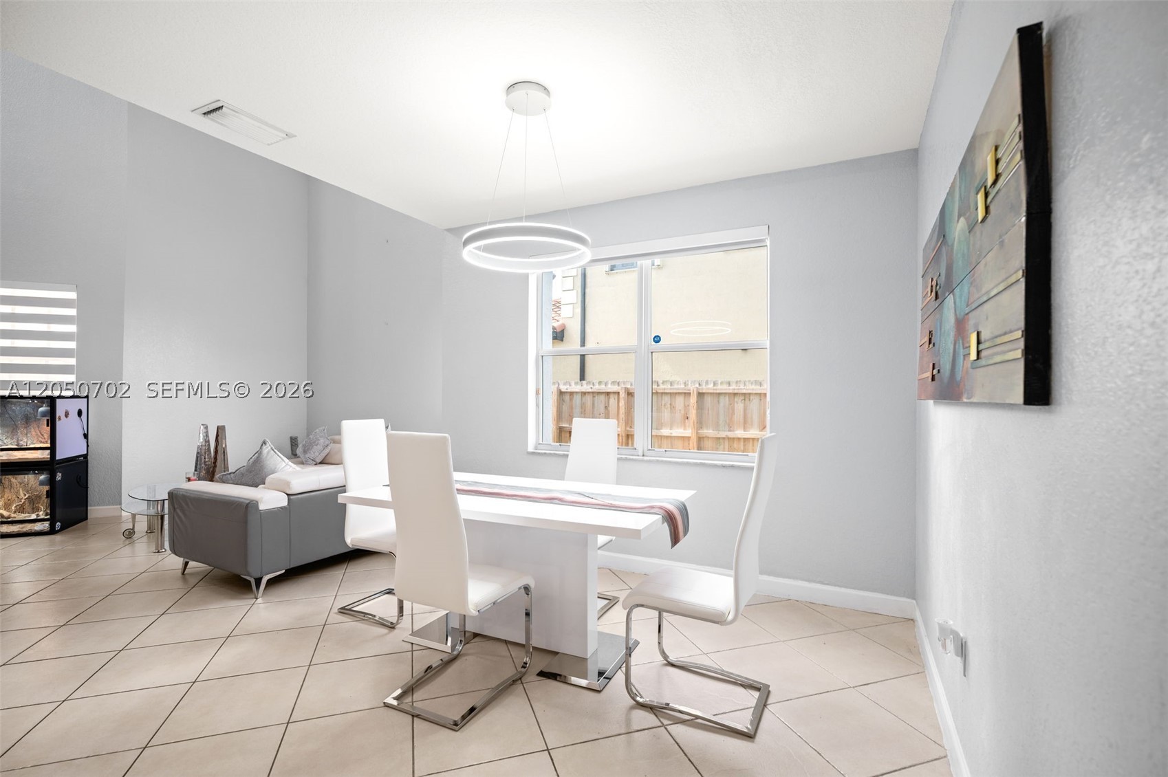 CRESTVIEW LAKES 2ND ADDN - Residential