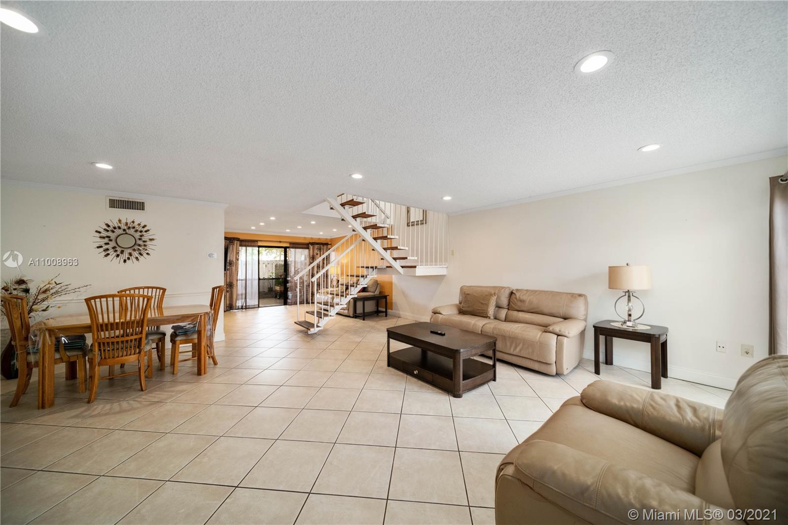 SPANISH VILLAS CONDO - Residential