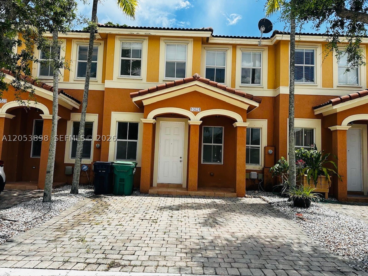 Lakefront townhouse at featuring a bright open layout, spacious bedrooms, and a private patio with peaceful lake views. Conveniently located near schools, parks, shopping, and major highways.