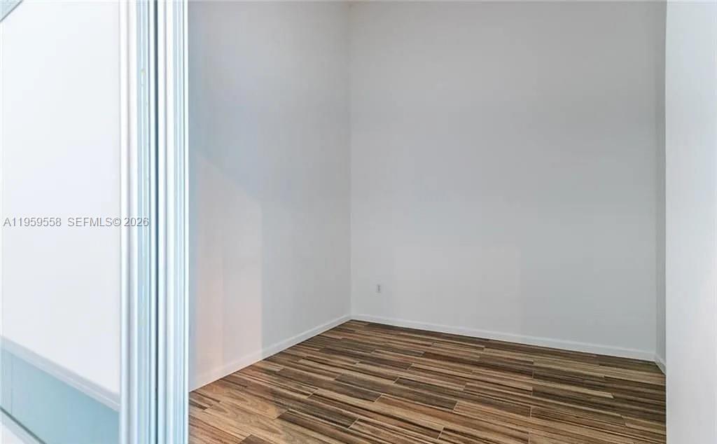 QUANTUM ON THE BAY CONDO - Residential