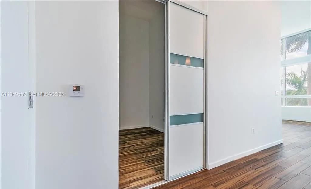 QUANTUM ON THE BAY CONDO - Residential