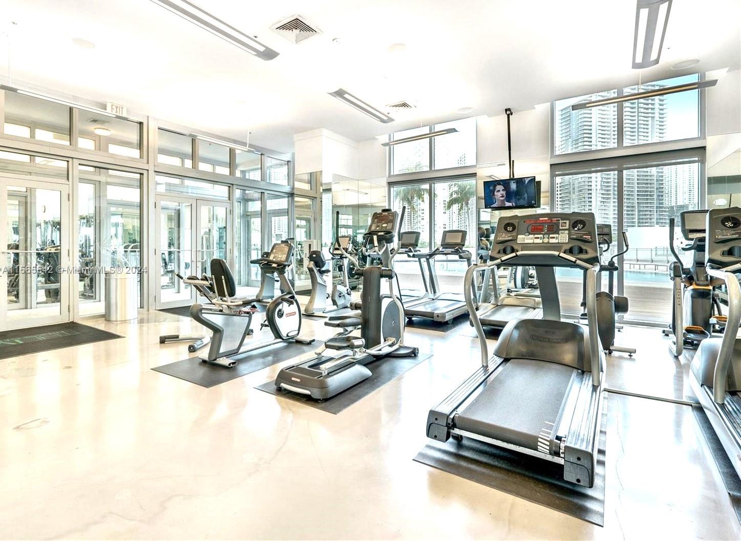 IVY CONDO - Residential Lease