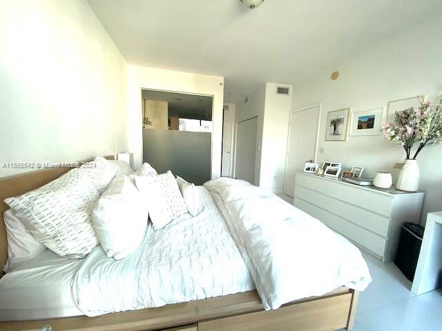 IVY CONDO - Residential Lease