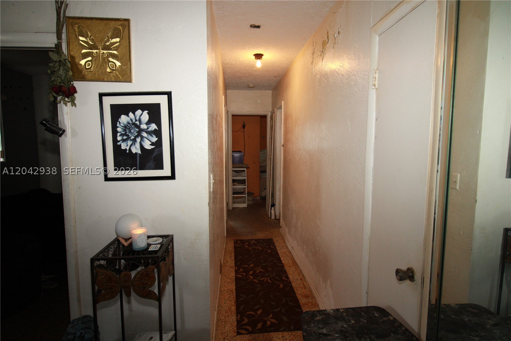LINCOLN ESTS - Residential
