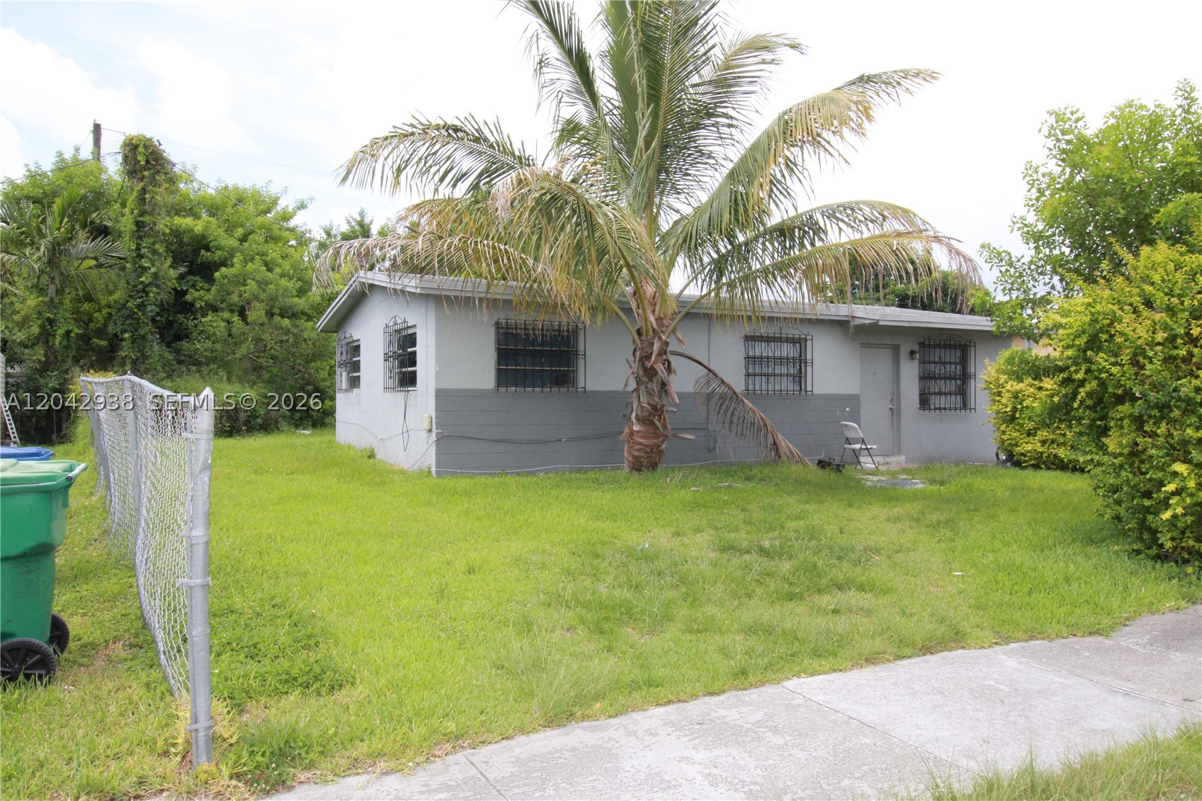 LINCOLN ESTS - Residential