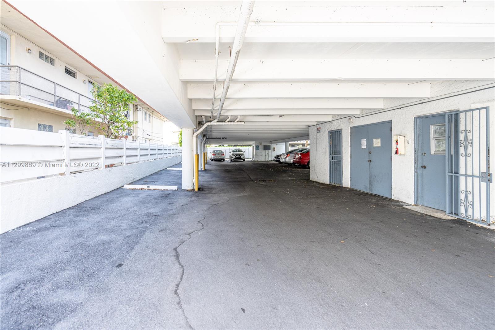 ISLE OF NORMANDY-MIAMI VI - Residential Lease