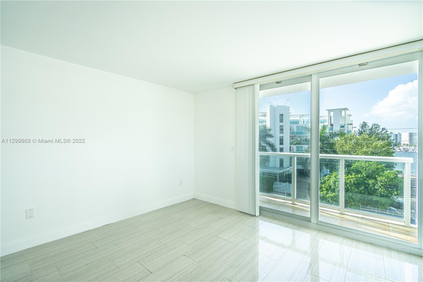ISLE OF NORMANDY-MIAMI VI - Residential Lease