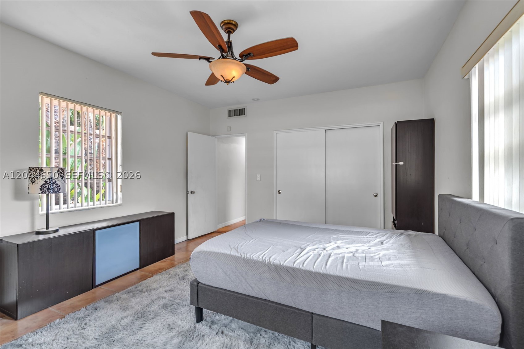CORAL GABLES RIVIERA SEC - Residential Lease