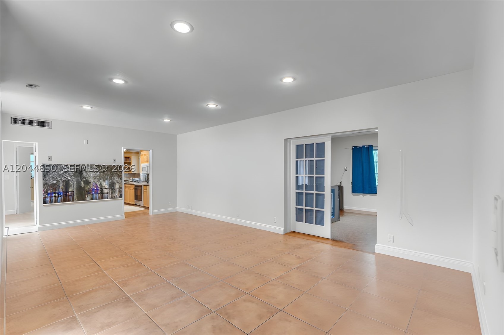 CORAL GABLES RIVIERA SEC - Residential Lease